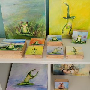 Yogafrosch in verschiedenen Größen